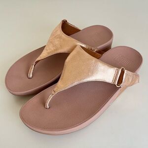 FitFlop Lulu Rose Gold Leather Toe-Post Sandals Womens 8 Metallic Dressy Comfort